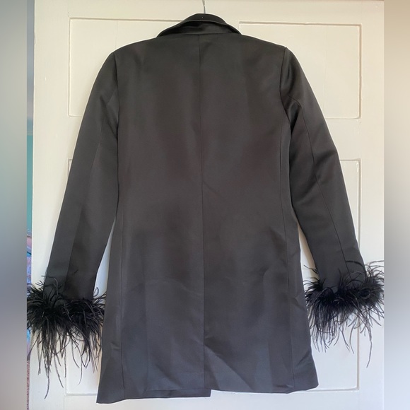 Blazer dress by Glamorous size XS - never worn. Bought via Shopbop - Picture 3 of 4